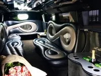 Hummer Limo Hen Voyage